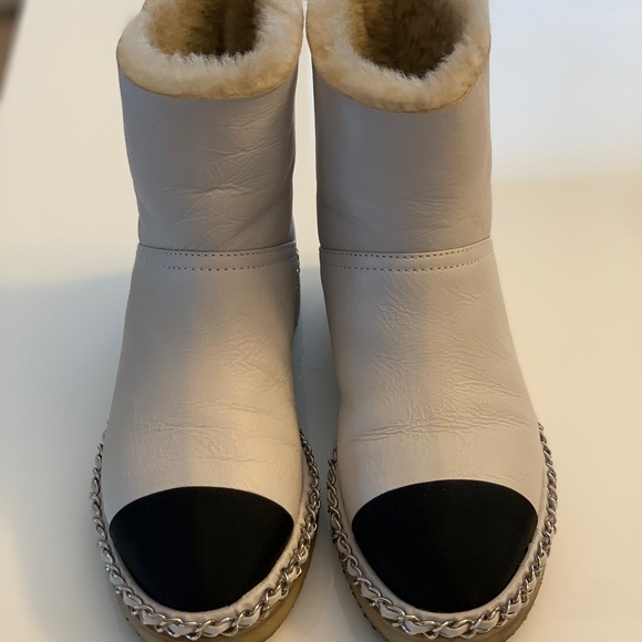 Chanel white boots 36 - Picture 3 of 7